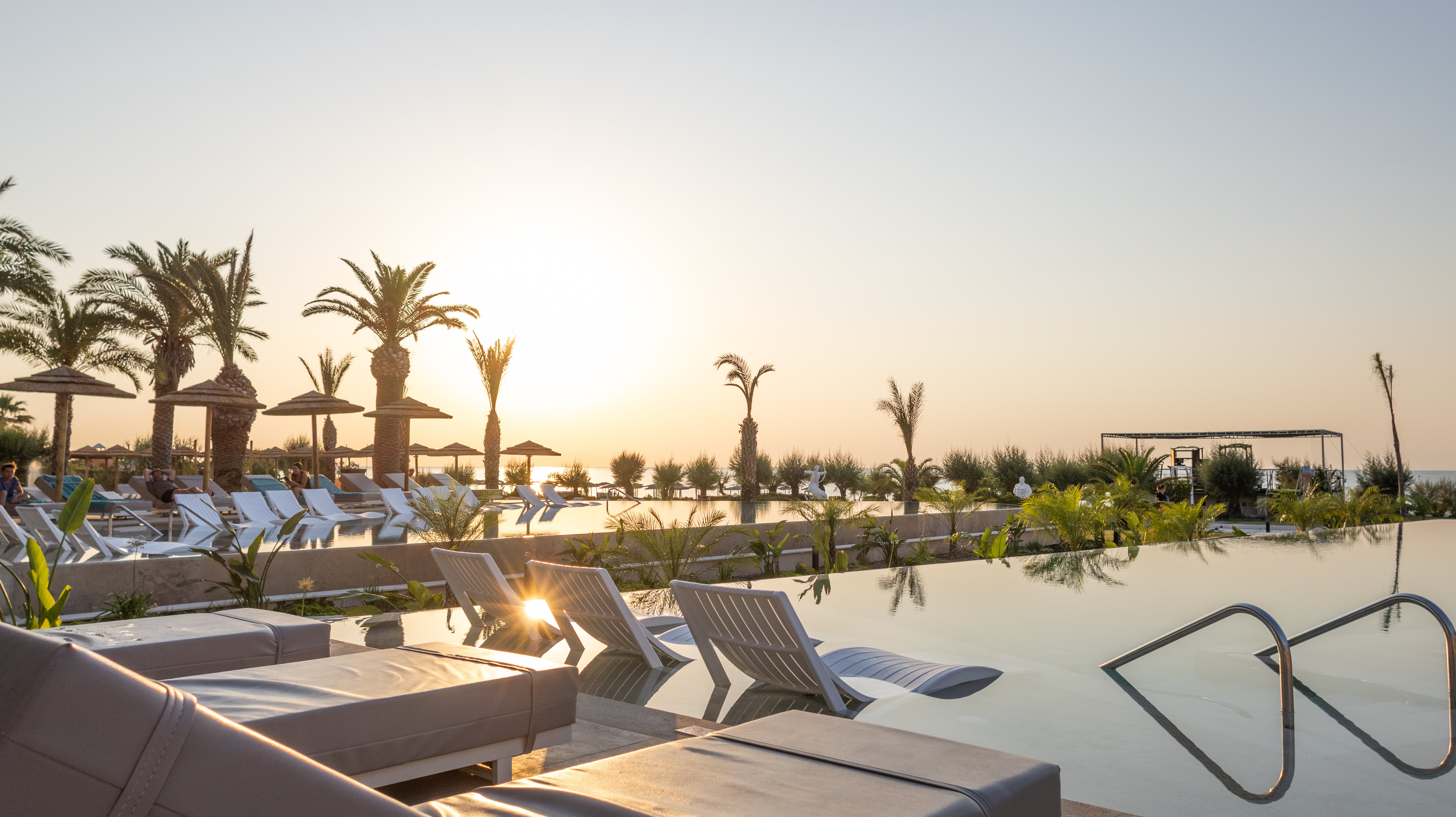 Pegasos Deluxe Beach Hotel-官方