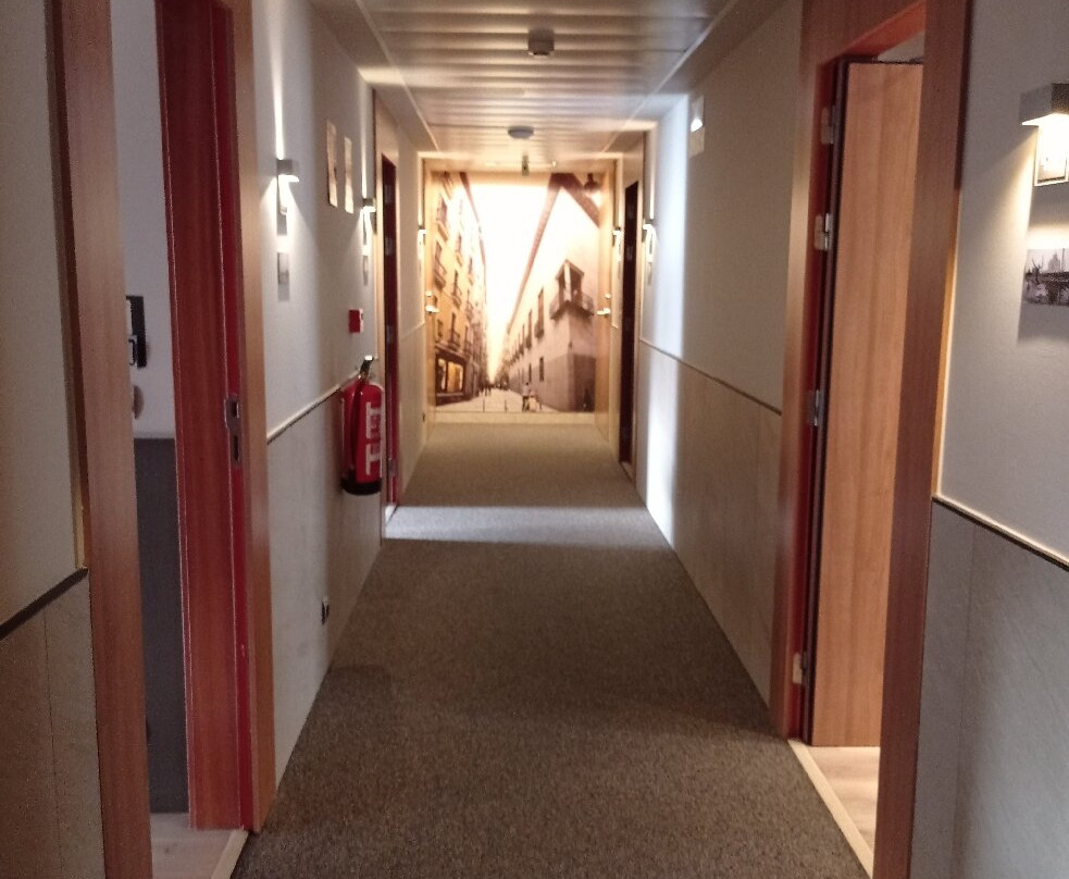 梅森纳维酒店主图