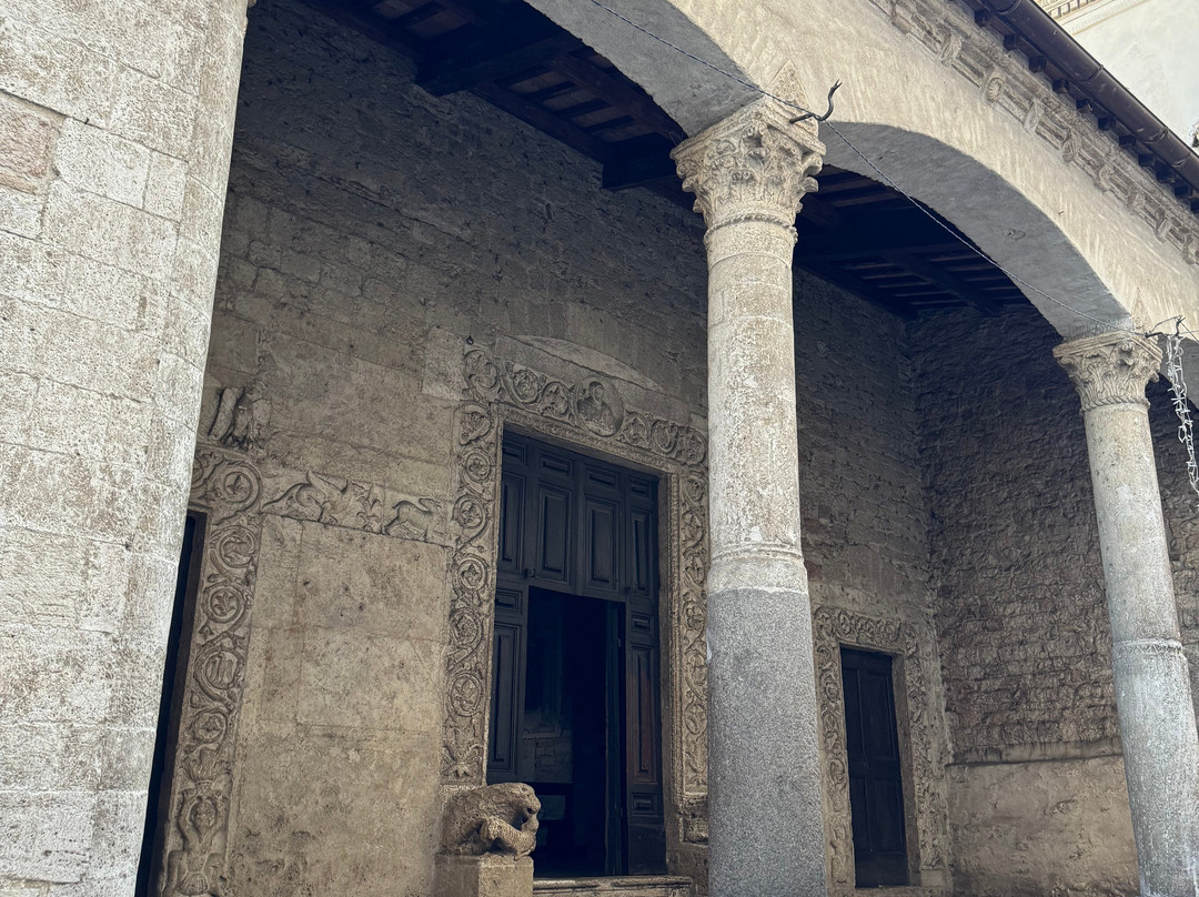 Chiesa di Santa Maria in Pensole-Narni必去景点