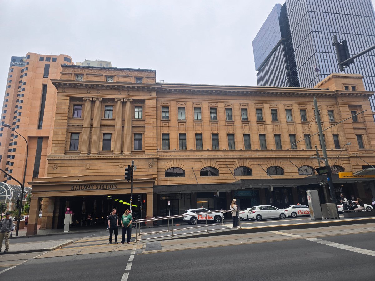 格罗夫纳美居酒店-官方