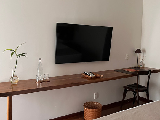 亚马逊别墅酒店主图