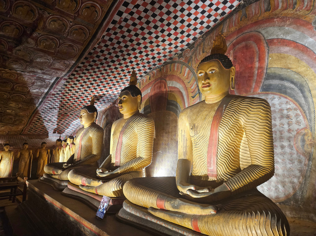 Harrysuni Tours-尼甘布必去景点