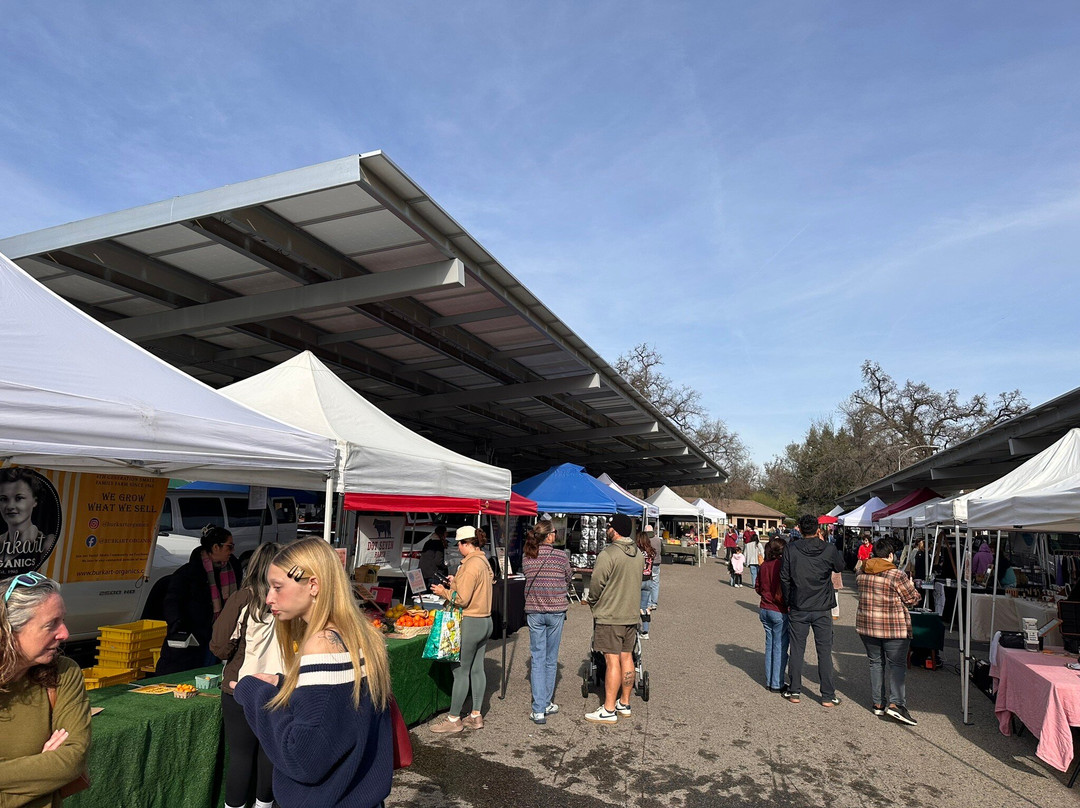 Visalia Farmers Market-维塞利亚必去景点