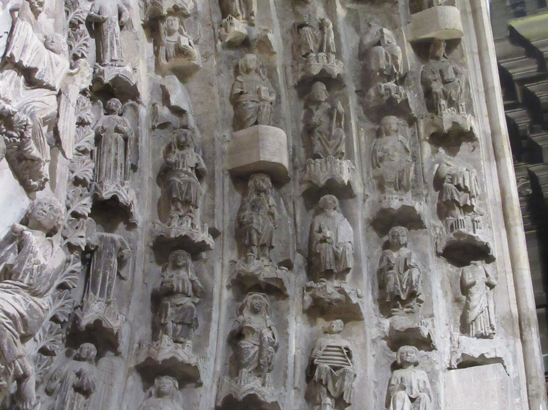 Cathédrale Notre Dame-达克斯必去景点