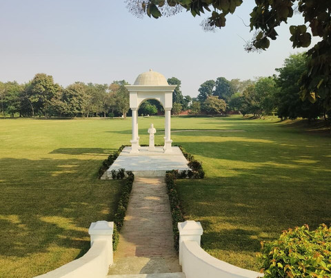 纳德萨瑞宫殿酒店主图