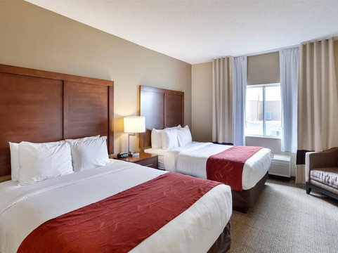 Comfort Suites University