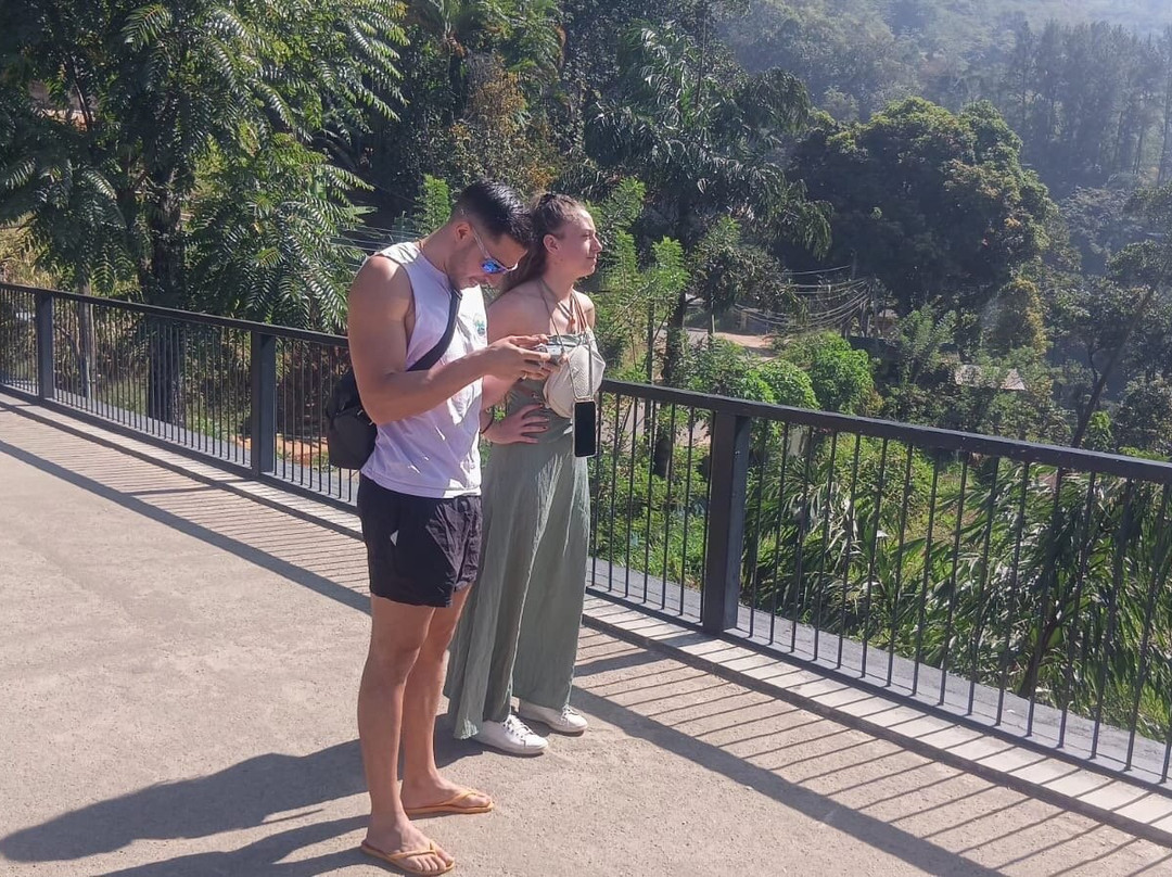 Blackson Tours-康提必去景点