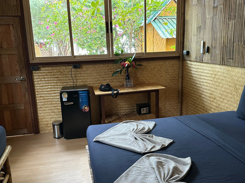 绿色海滩度假村主图