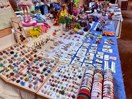 Mercado Agro Artesanal-La Lajita必去景点