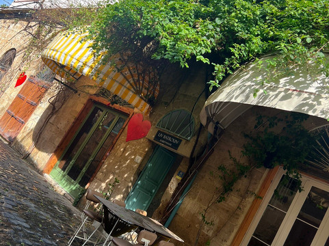 Be My Guest Tours-贝鲁特必去景点