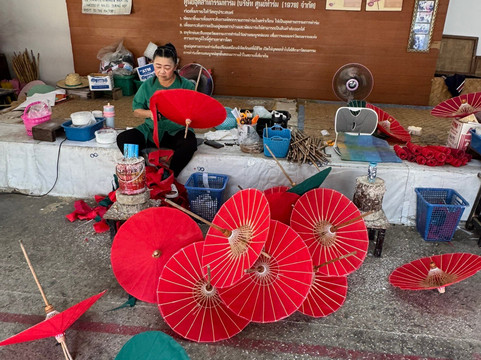 Umbrella Village - Bor Sang-宝山必去景点