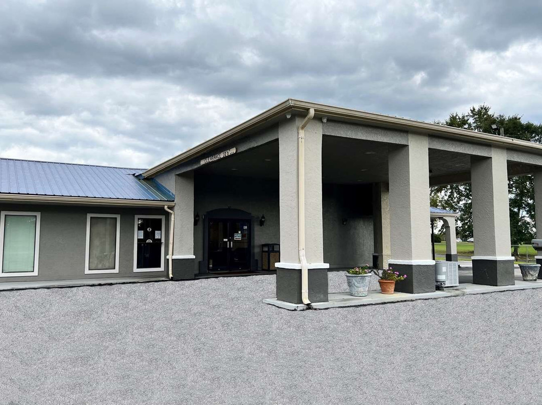 德芳尼阿克斯普林斯戴斯酒店主图