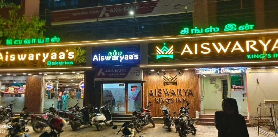 Aiswarya Kings Inn
