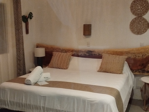 里约三月别墅酒店主图