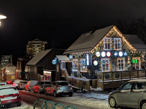 劳格威格尔购物街-雷克雅未克必去景点