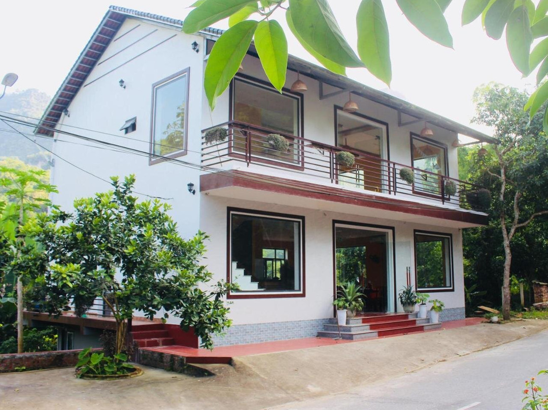 Ba Be Hostel