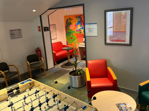 Holiday Inn Express 阿拉斯主图