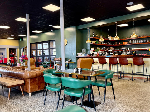 Griffin Lounge And Restaurant