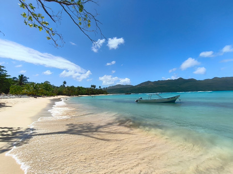 Gregory Tours Samana-Santa Barbara de Samana必去景点