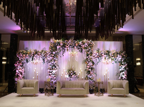 塞恩好莱坞星球酒店主图