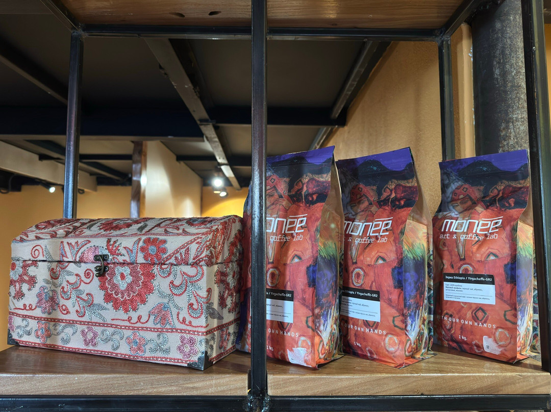 Monee Art & Coffee Lab
