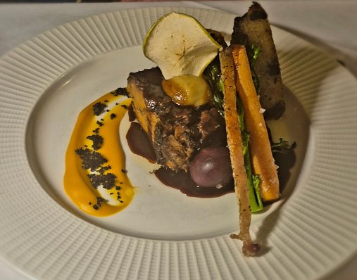 花冠馆乡村之屋餐厅酒店-官方