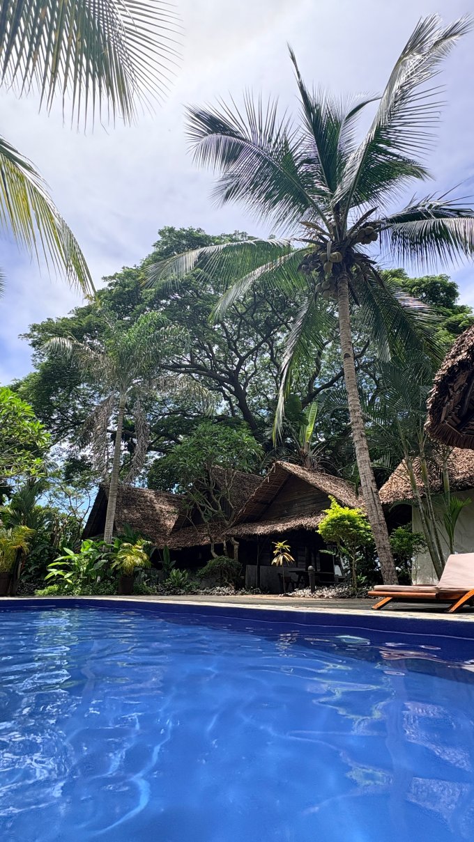 鲁尔布卢酒店-泳池