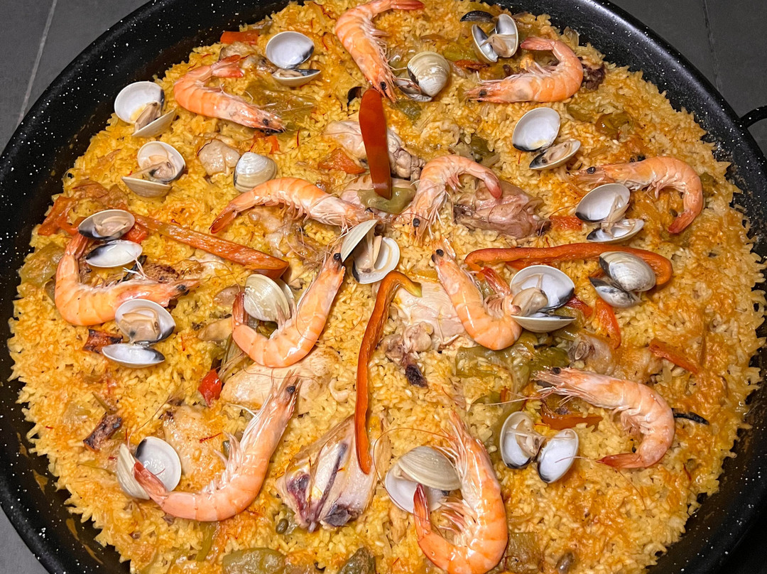 Paella and Sangria Workshop (Rara Avis Experience)-马德里必去景点