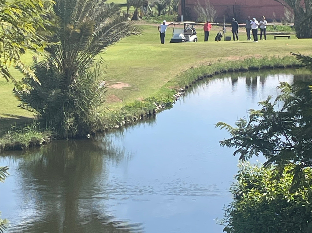 高尔夫馆酒店主图