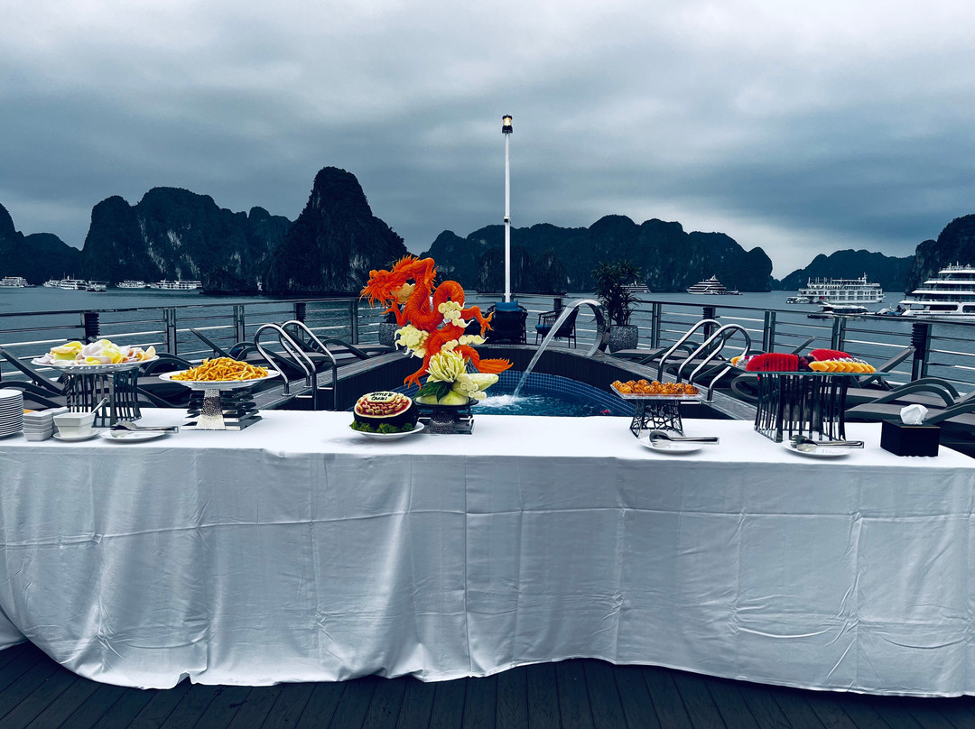 Aime'e Cruises-Quang Ninh必去景点