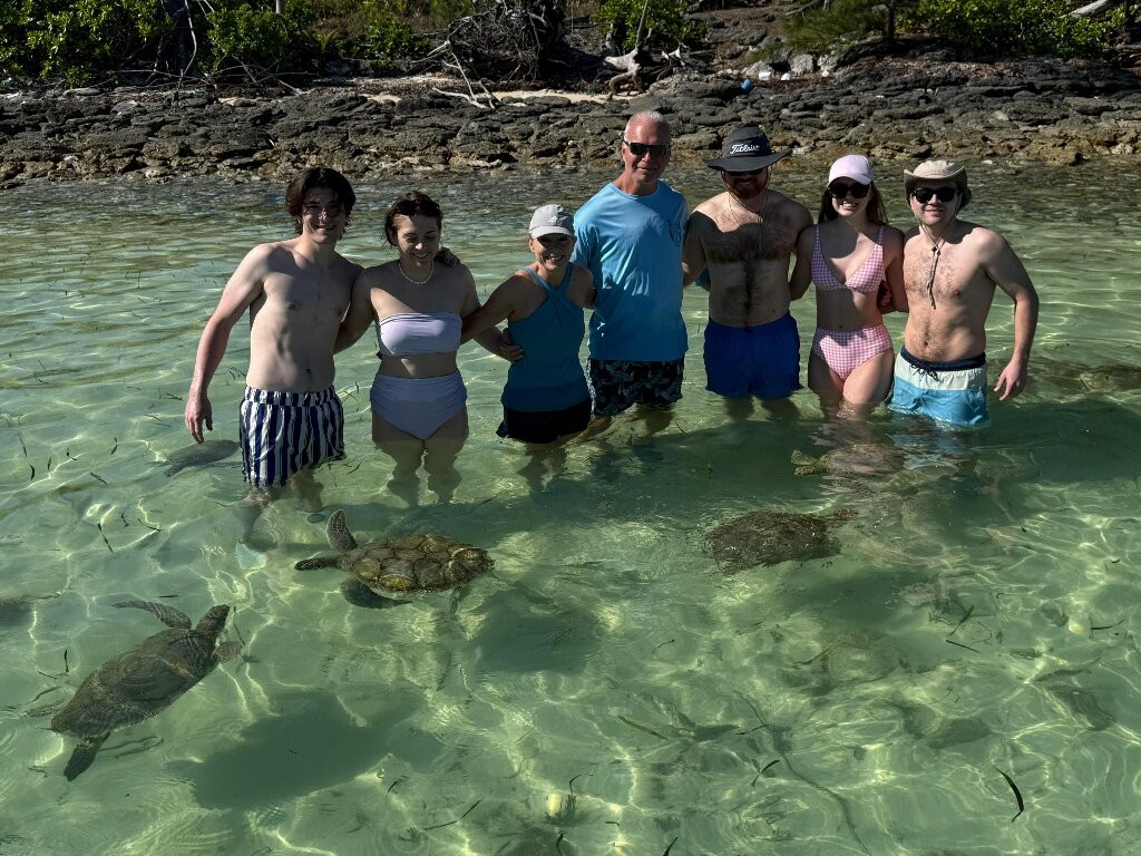 True Blue Charters | Spanish Wells Bahamas Guide-Spanish Wells必去景点