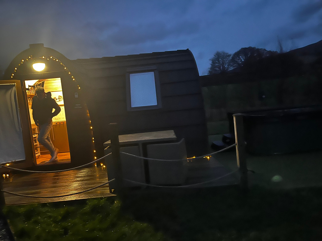 Borrett Escapes - Luxury Pods
