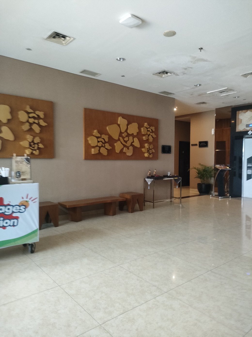 井里汶尼欧酒店 - 阿斯顿酒店-旅行者