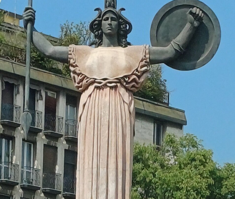 Statua della Minerva-帕维亚必去景点