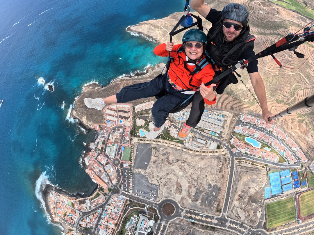Parapente Canarias-圣克鲁斯-德特内里费必去景点