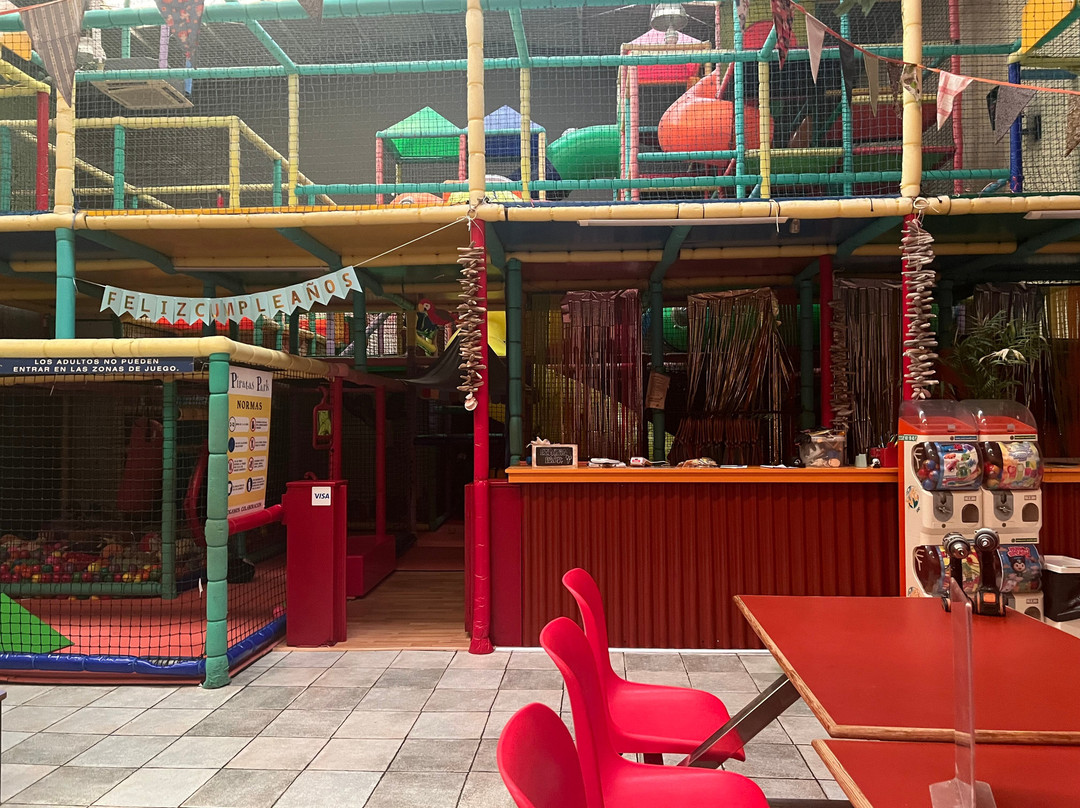 Piratas Park-托雷莫里诺斯必去景点
