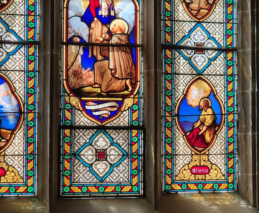 Cathédrale St-Lazare-Autun必去景点