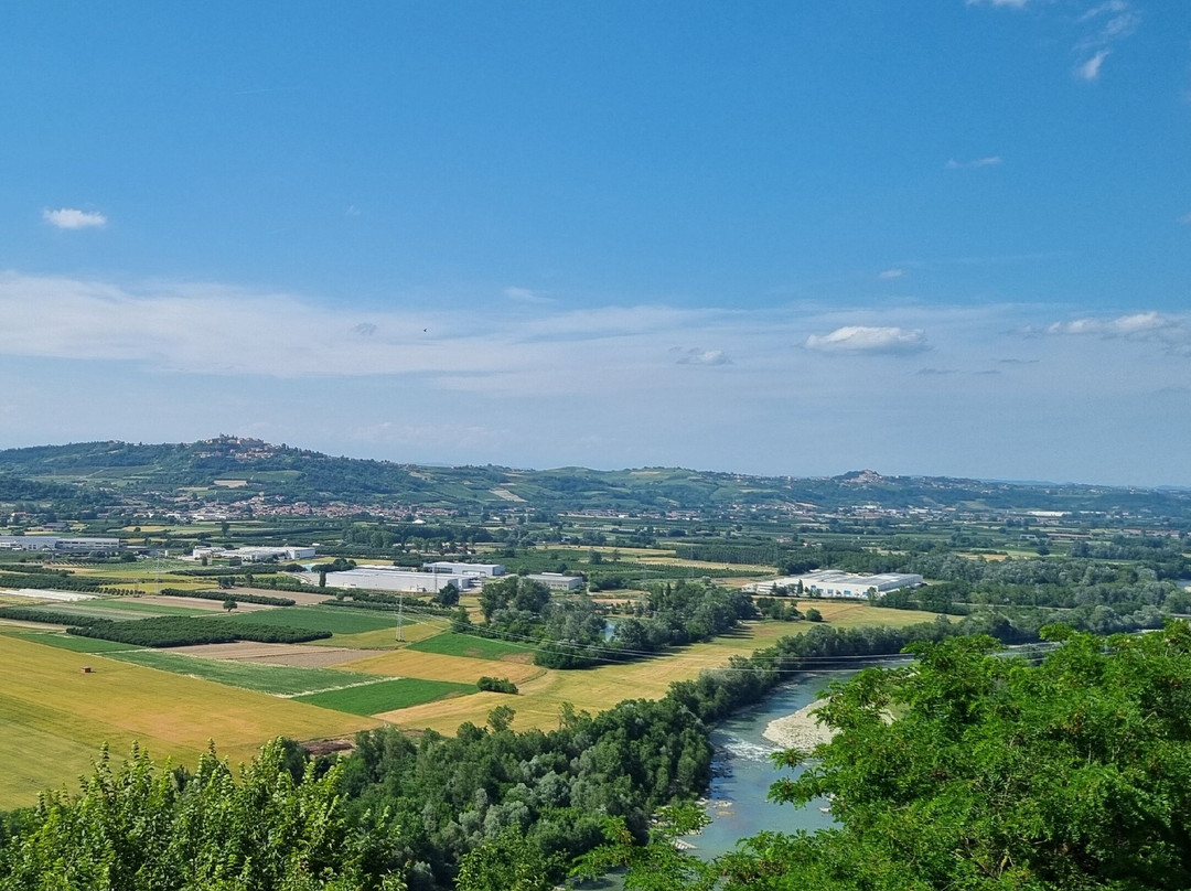 Torre di Barbaresco-巴尔巴雷斯科必去景点