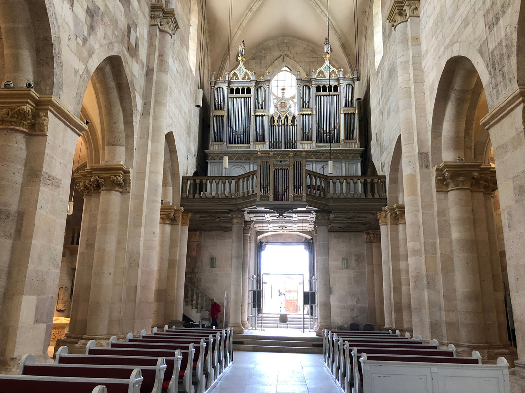 St Michael's Roman Catholic Cathedral-Alba Iulia必去景点