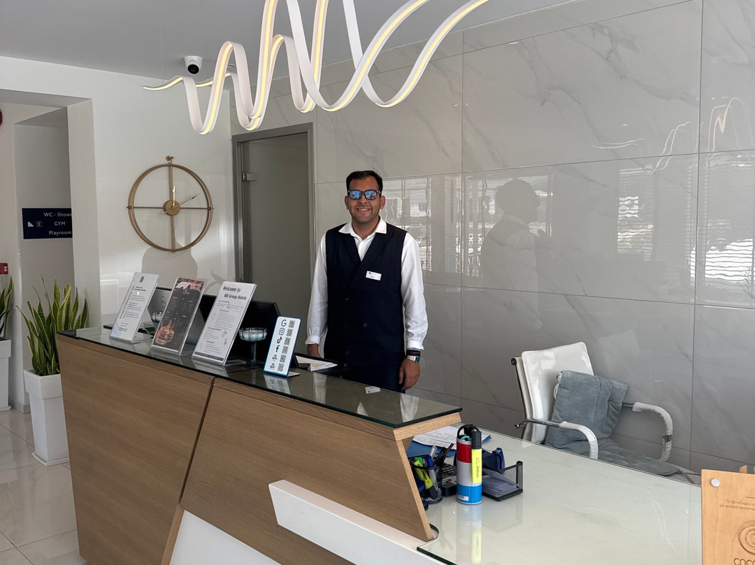 Mirage Bleu酒店主图