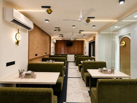 库纳尔餐厅酒店-始于1983-餐饮