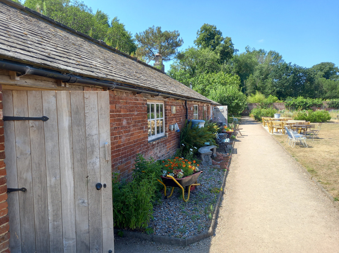 Elford Walled Garden-Elford必去景点