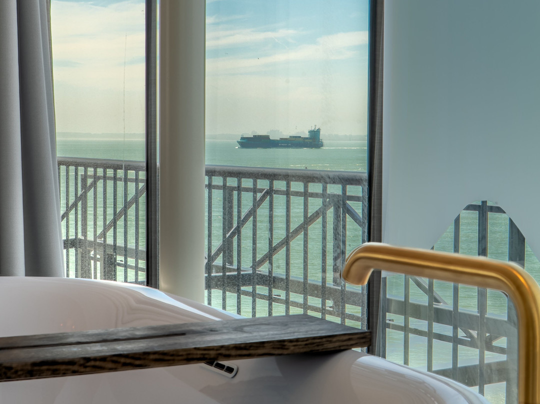 Punt al Mare Sea Suites