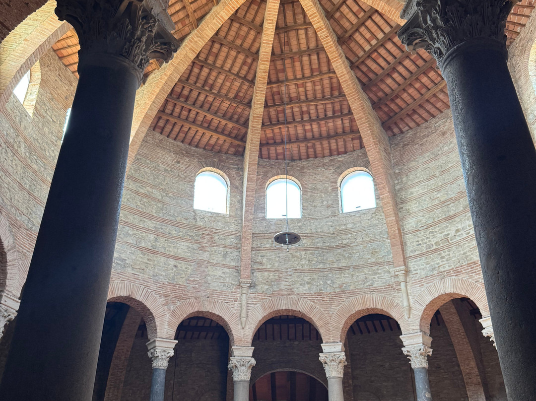 Tempio di Sant'Angelo - Chiesa di San Michele Arcangelo-佩鲁贾必去景点