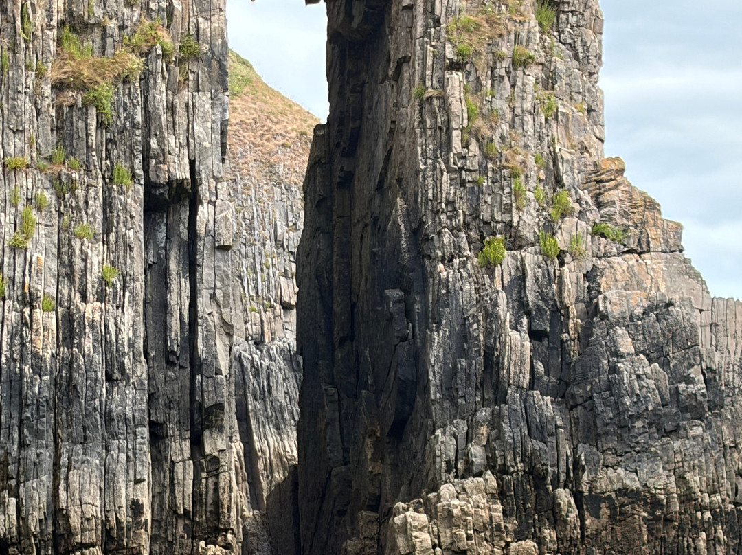 Skrinkle Haven Beach-Manorbier必去景点