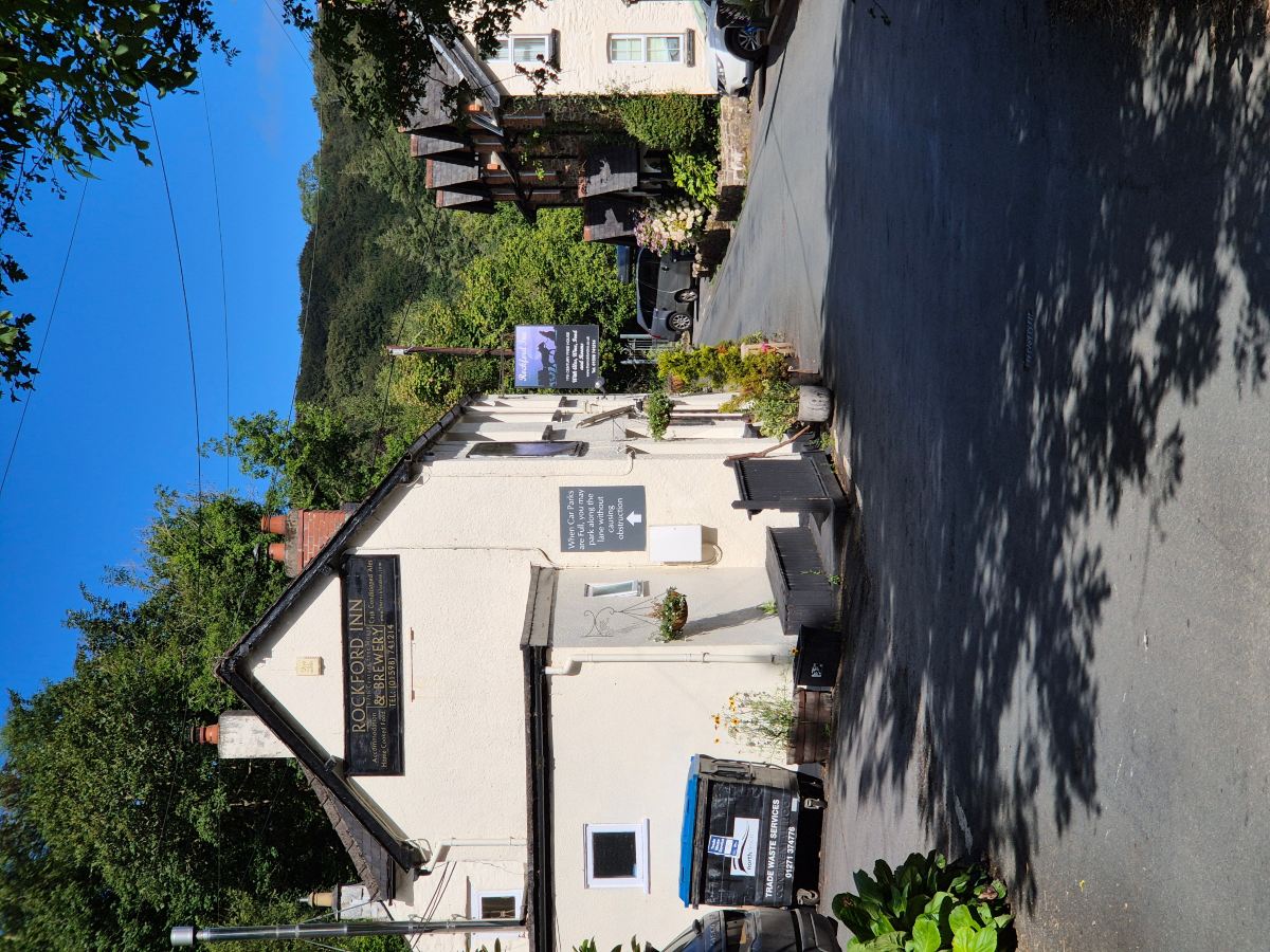 罗克福德酒店-旅行者