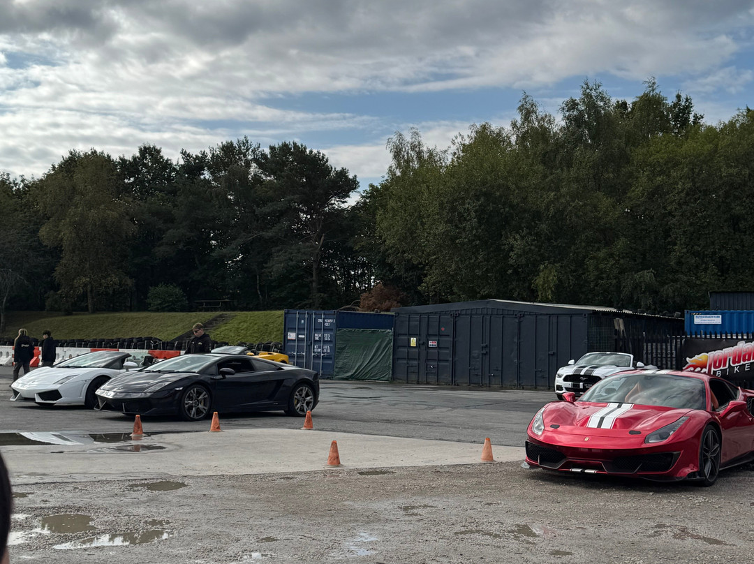 Car Chase Heroes - Three Sisters Circuit-Ashton in Makerfield必去景点