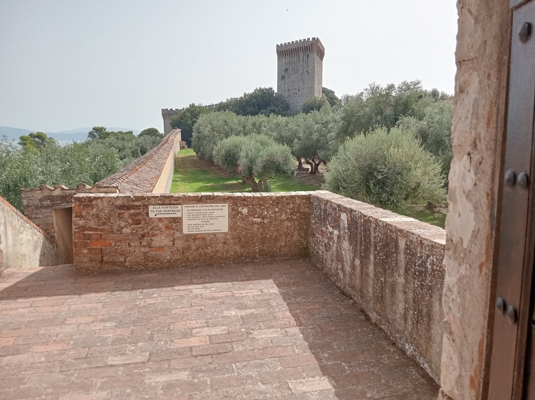 Rocca del Leone-Castiglione del Lago必去景点