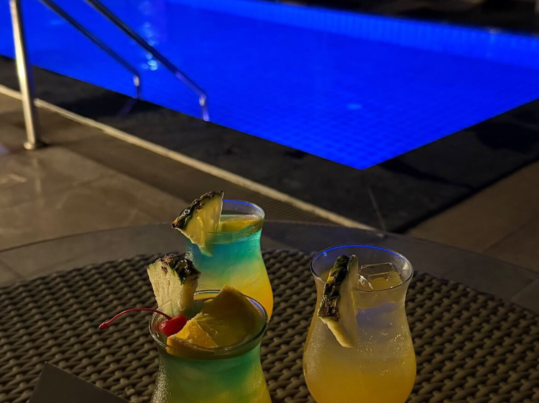 瑟达宿务中央集团酒店主图