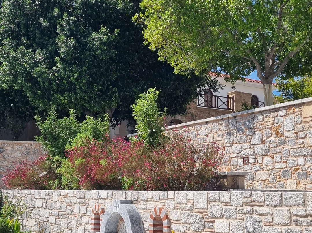 Monastery of Panagia Ypseni-Lardos必去景点